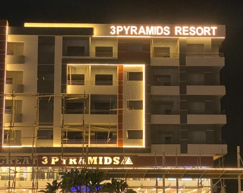 3 piramids - Oferta deweloperska
